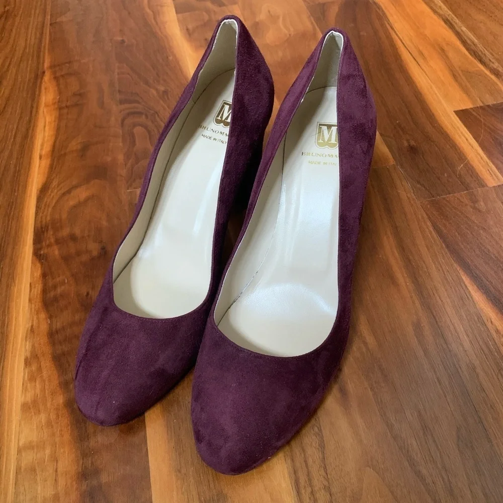 Bruno Magli Paris Suede Block Heel 39.5